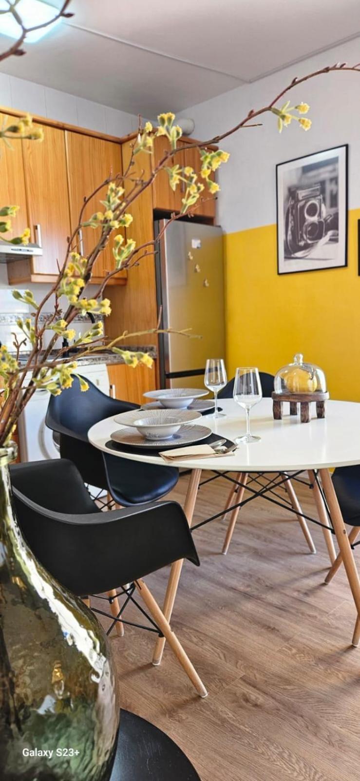 Apartamento Yellow Garrucha Luaran gambar