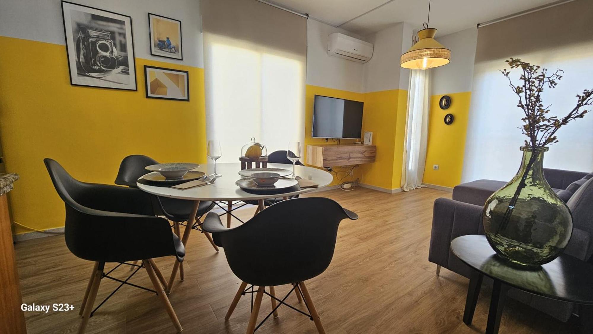 Apartamento Yellow Garrucha Luaran gambar