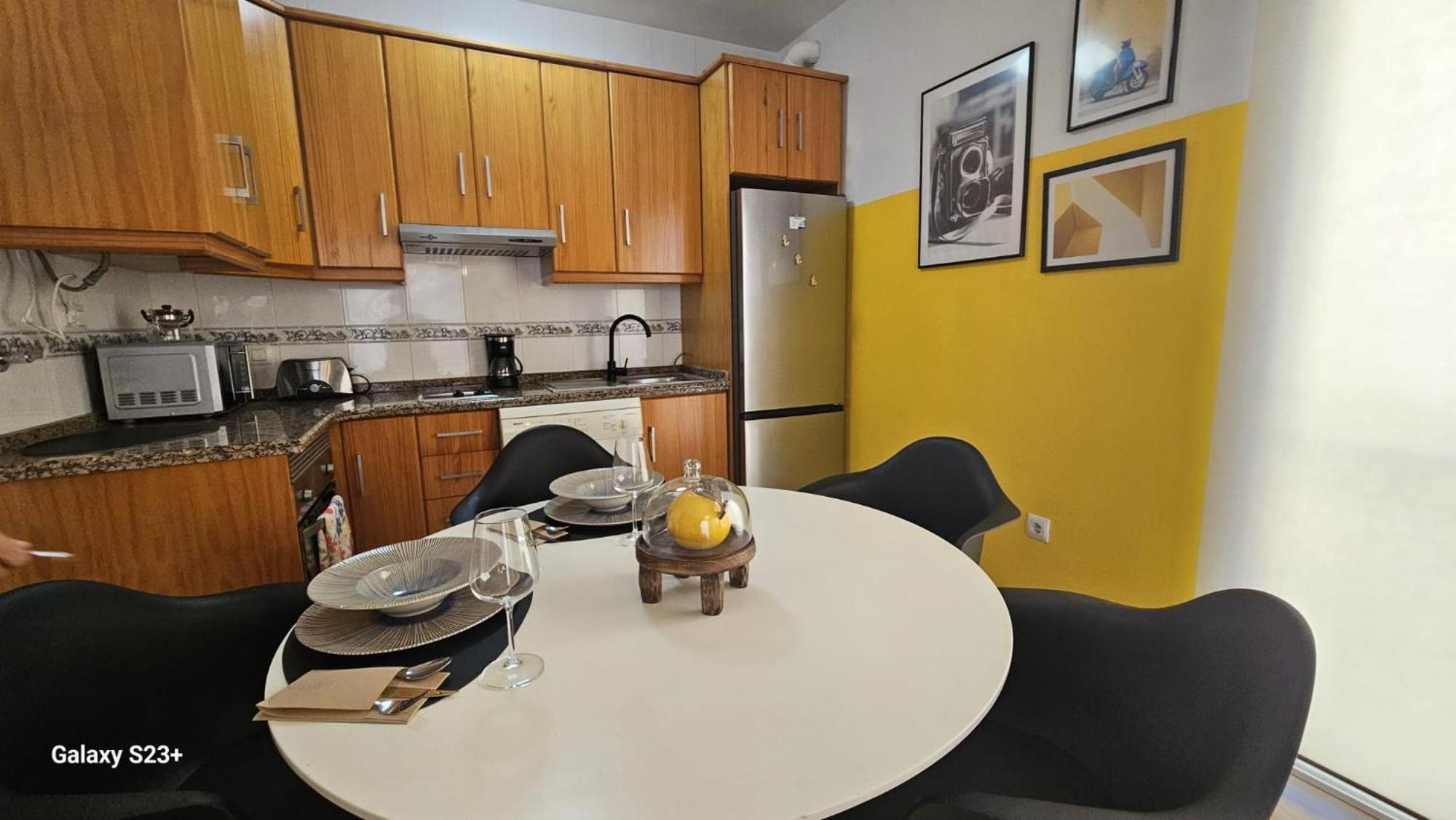 Apartamento Yellow Garrucha Luaran gambar