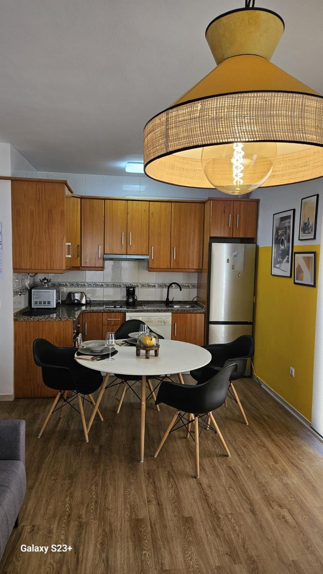 Apartamento Yellow Garrucha Luaran gambar